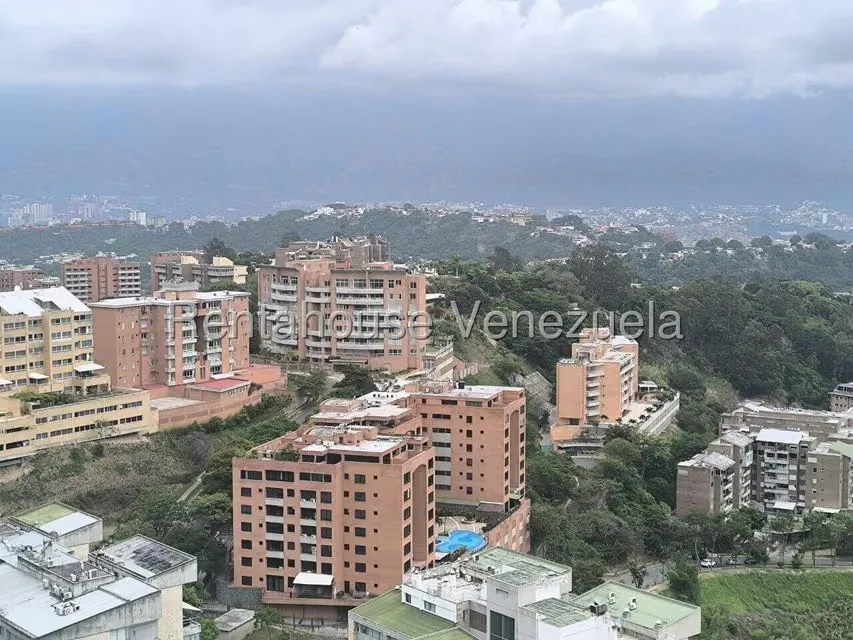 Apartamento (Duplex) en Venta en Lomas del Sol, Distrito Metropolitano - 56