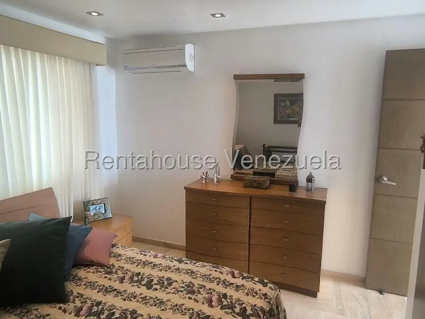 Apartamento (Duplex) en Venta en Lomas del Sol, Distrito Metropolitano - 61