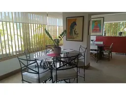View 10