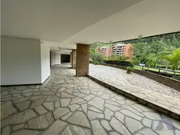 View 16
