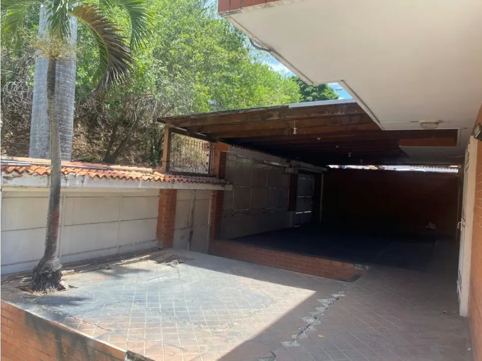 Vendo casa 504m2 La Trinidad 2298 - 2