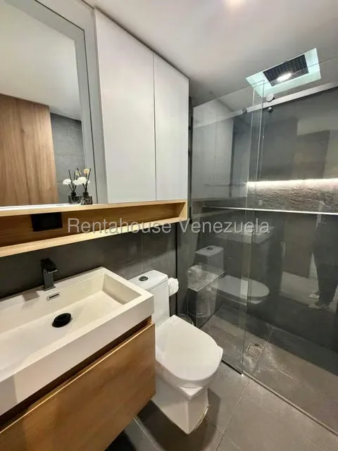 Apartamento (1 Nivel) en Venta en Colinas de La Tahona, Distrito Metropolitano - 15
