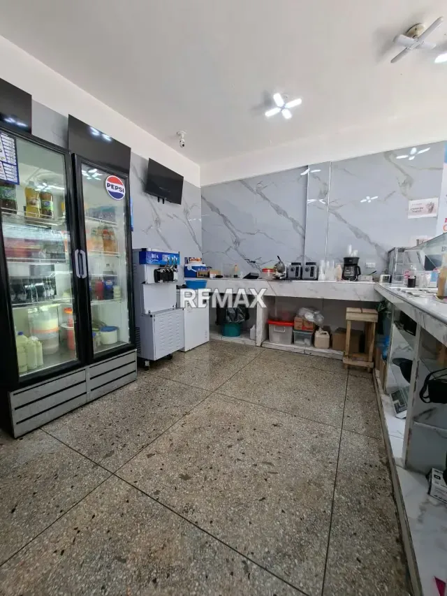 LUNCHERÍA Y HELADERÍA EN VENTA (FONDO DE COMERCIO) 100% OPERATIVO - 8