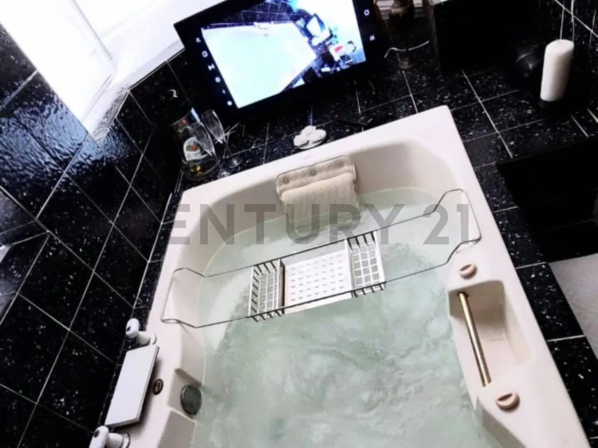 Alquiler de Apartamento PH Dúplex en la Castellana Caracas Exclusivo - 7