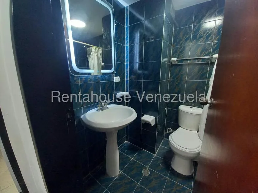 Apartamento (1 Nivel) en Venta en Colinas de La California, Distrito Metropolitano - 19