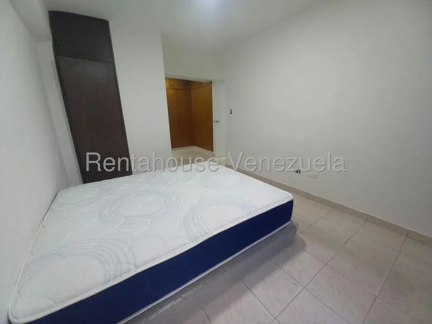 Apartamento (1 Nivel) en Venta en Colinas de La California, Distrito Metropolitano - 27