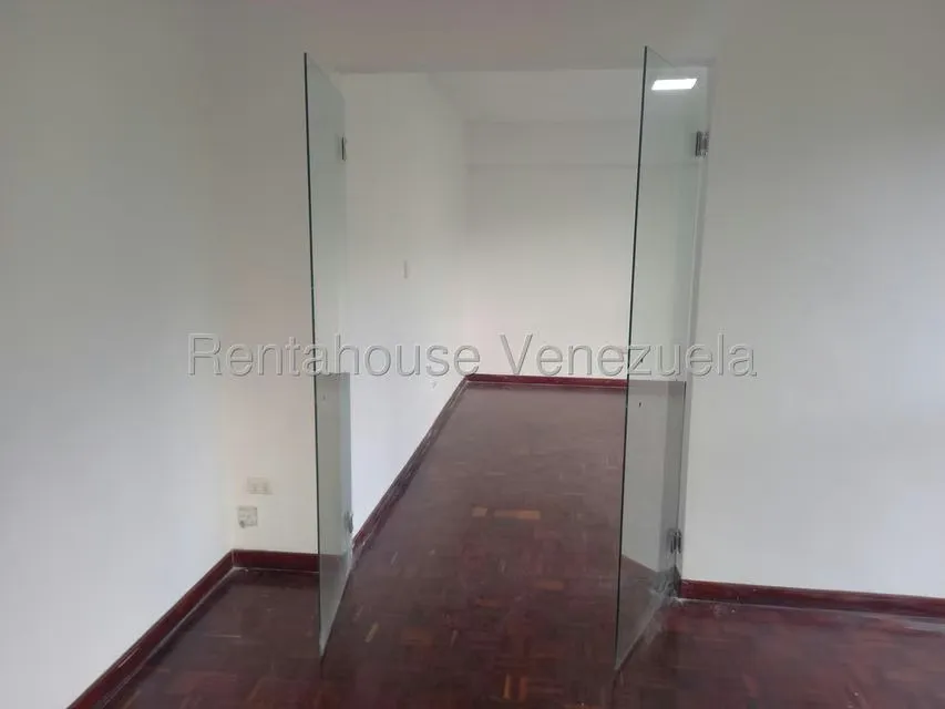 Apartamento (1 Nivel) en Venta en Colinas de La California, Distrito Metropolitano - 8