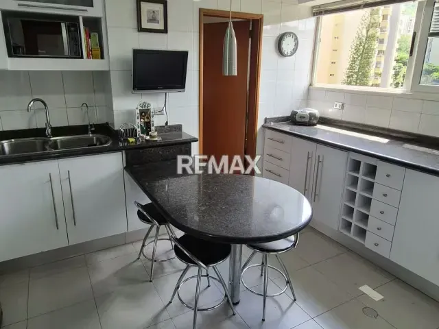 APARTAMENTO EN ALQUILER - TERRAZAS DEL AVILA CALLE 4 - 5