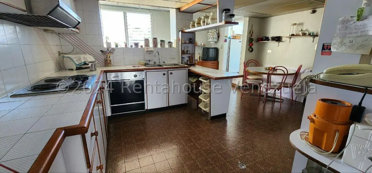 Apartamento (1 Nivel) en Venta en Colinas de Bello Monte, Distrito Metropolitano - 16