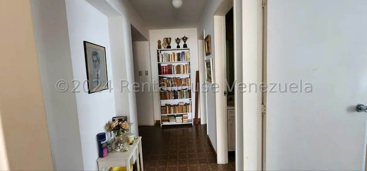 Apartamento (1 Nivel) en Venta en Colinas de Bello Monte, Distrito Metropolitano - 22