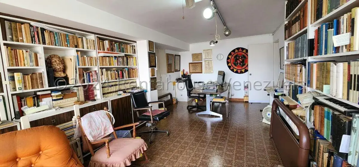 Apartamento (1 Nivel) en Venta en Colinas de Bello Monte, Distrito Metropolitano - 25