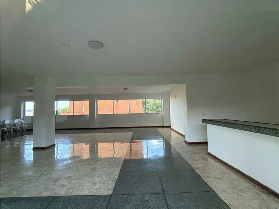 Vendo PB 381m2 Lomas del Sol 2631 - 3