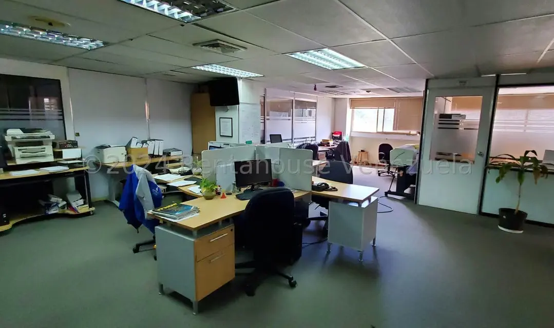 Oficina en Venta en La Trinidad, Distrito Metropolitano - 30