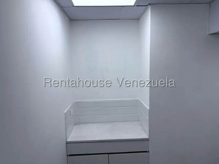Oficina en Alquiler en Colinas de Bello Monte, Distrito Metropolitano - 12