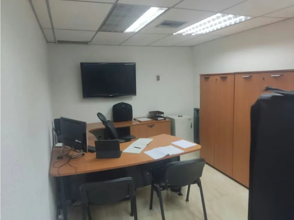Vendo galpón 933m2 Puente Hierro 8408 - 8