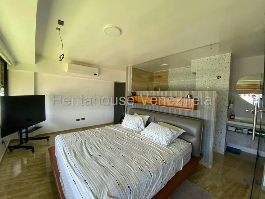 Apartamento (1 Nivel) en Venta en Santa Ines, Distrito Metropolitano - 18