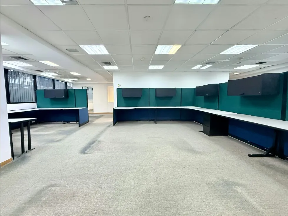 Alquilo oficina corporativa 369m2 Av. Ppal de Los Ruices 1139 - 7