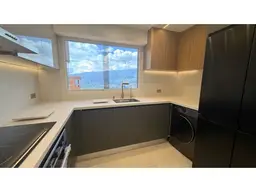 View 10