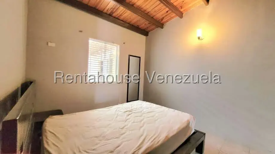 Casa (1 Nivel) en Venta en Roca Nostra, Lara - 30