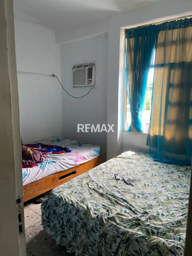 En venta apartamento y local con alto potencial comercial - 15