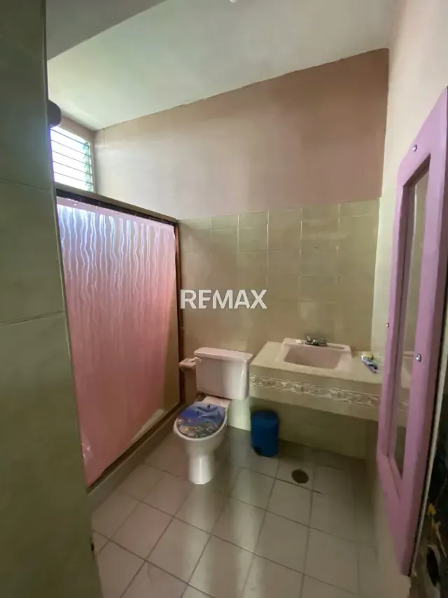 En venta apartamento y local con alto potencial comercial - 17