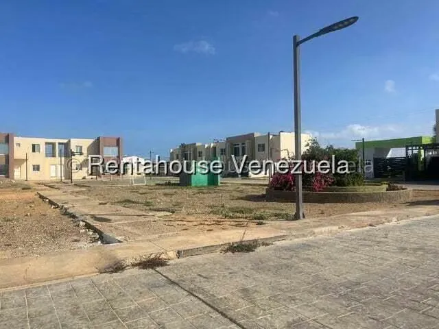 Townhouse (Duplex) en Venta en Puerta Maraven, Falcon - 20