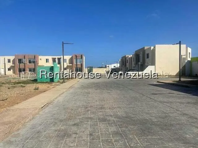 Townhouse (Duplex) en Venta en Puerta Maraven, Falcon - 21