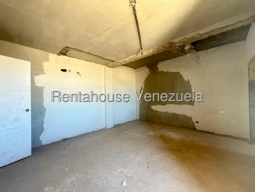 Townhouse (Duplex) en Venta en Puerta Maraven, Falcon - 23