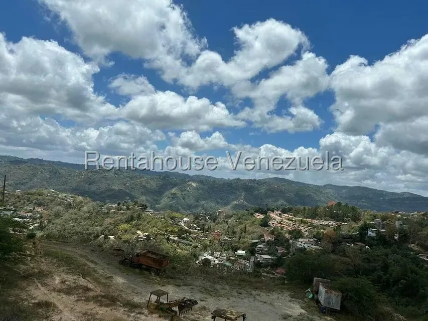 Terreno (Residencial) en Venta en Corralito, Distrito Metropolitano - 3