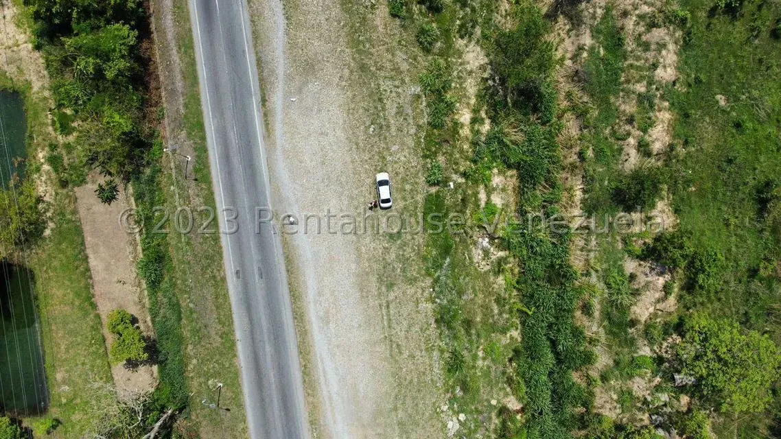 Terreno (Industrial) en Venta en Miraflores, Portuguesa - 5