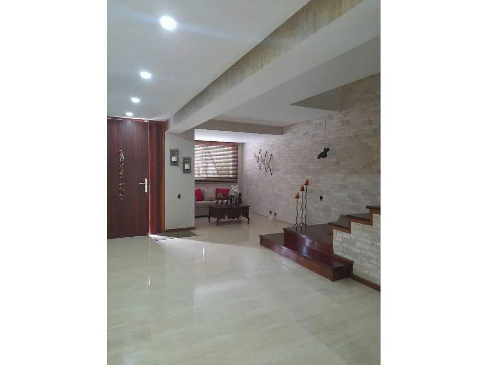 En venta Town House 650 m2 en La Lagunita - 6