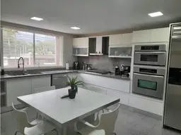 View 8