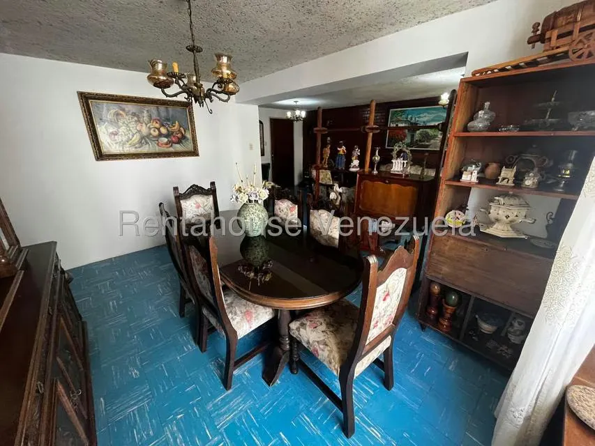 Apartamento (1 Nivel) en Venta en Parroquia La Candelaria, Distrito Metropolitano - 12