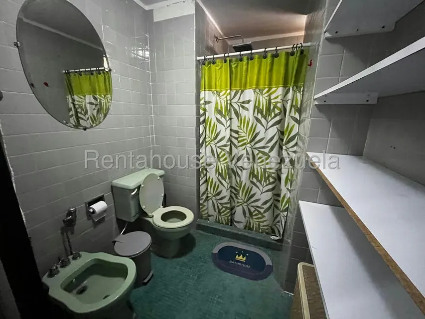 Apartamento (1 Nivel) en Venta en Parroquia La Candelaria, Distrito Metropolitano - 16
