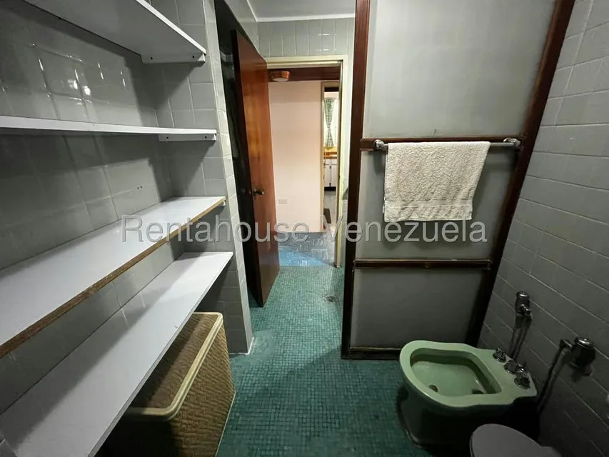 Apartamento (1 Nivel) en Venta en Parroquia La Candelaria, Distrito Metropolitano - 18