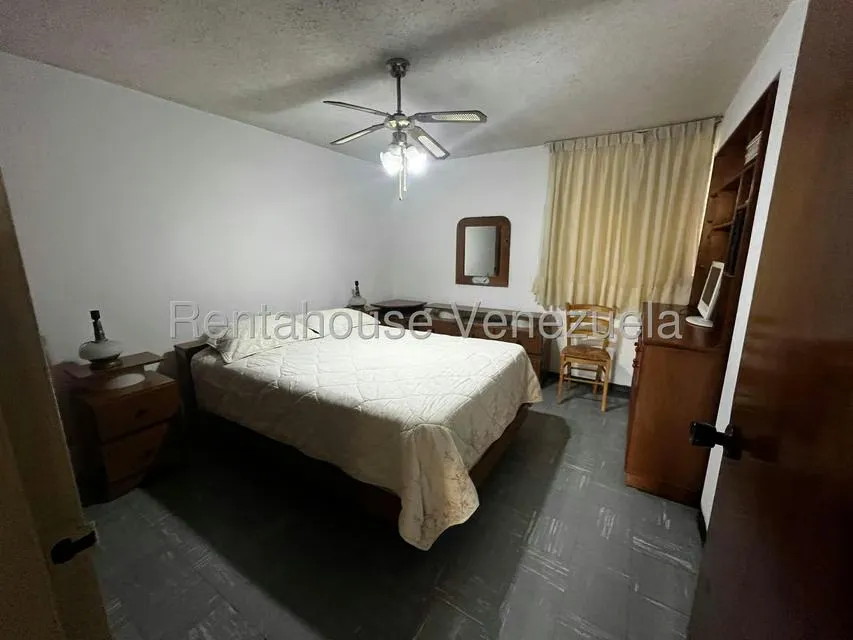 Apartamento (1 Nivel) en Venta en Parroquia La Candelaria, Distrito Metropolitano - 22