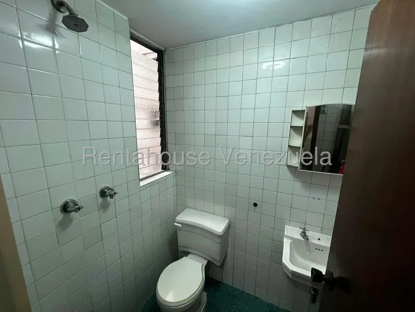 Apartamento (1 Nivel) en Venta en Parroquia La Candelaria, Distrito Metropolitano - 30