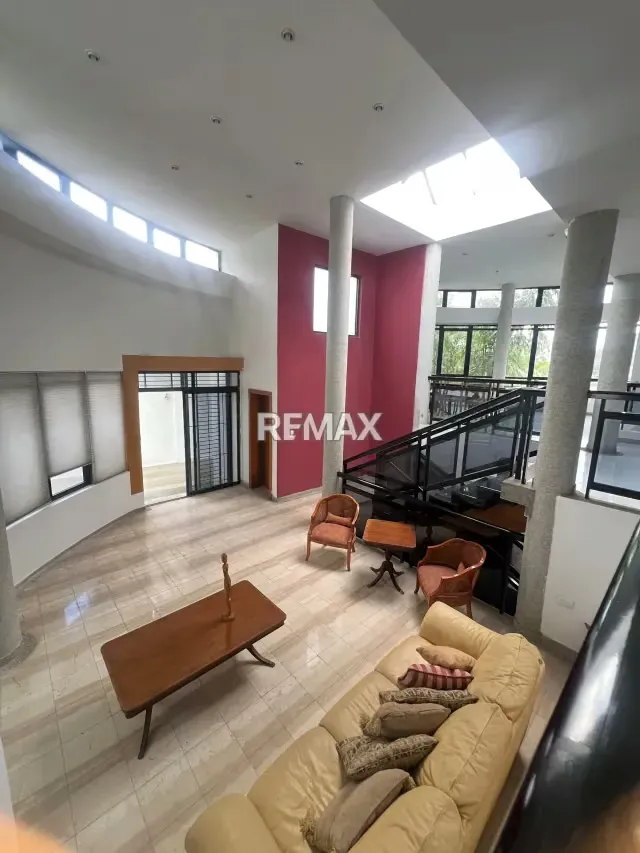 Exclusiva Casa en El Castaño de Lujo, Confort y Vista a la Montaña - 6
