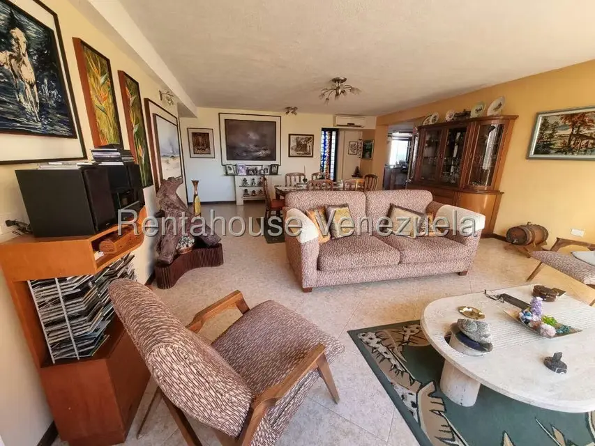 Apartamento (1 Nivel) en Venta en Parroquia Catedral, Lara - 12