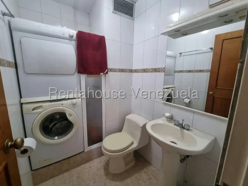 Apartamento (1 Nivel) en Venta en Parroquia Catedral, Lara - 62
