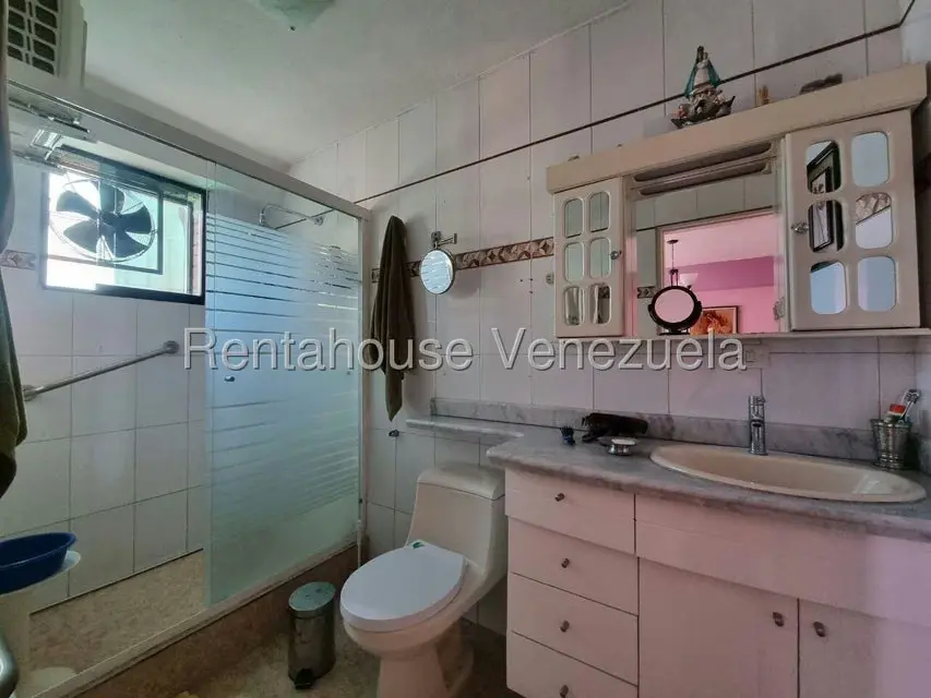 Apartamento (1 Nivel) en Venta en Parroquia Catedral, Lara - 70