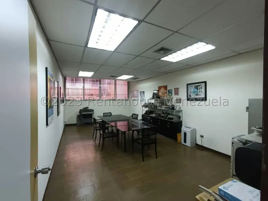 Edificio en Venta en La Urbina, Distrito Metropolitano - 17