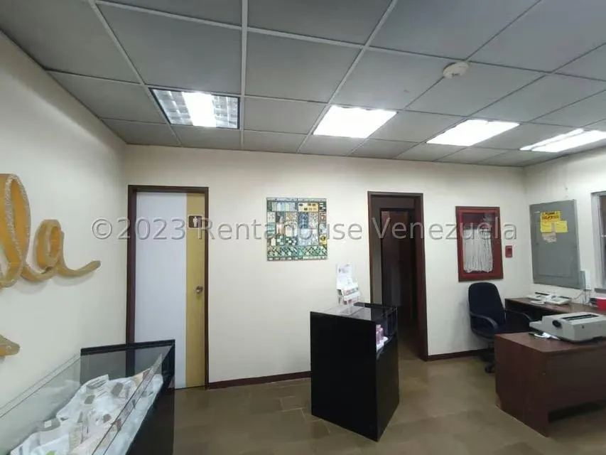 Edificio en Venta en La Urbina, Distrito Metropolitano - 18