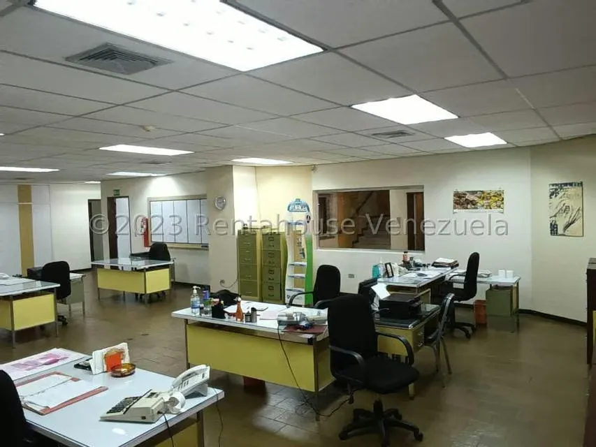 Edificio en Venta en La Urbina, Distrito Metropolitano - 22