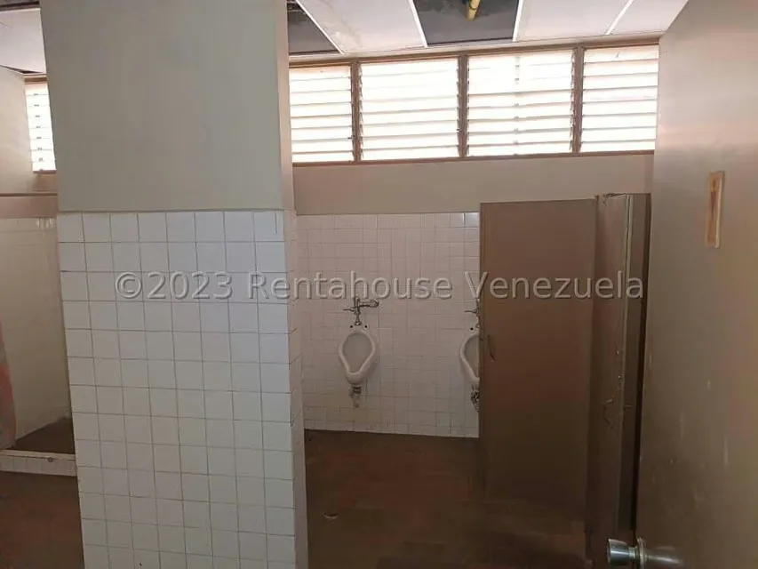 Edificio en Venta en La Urbina, Distrito Metropolitano - 31