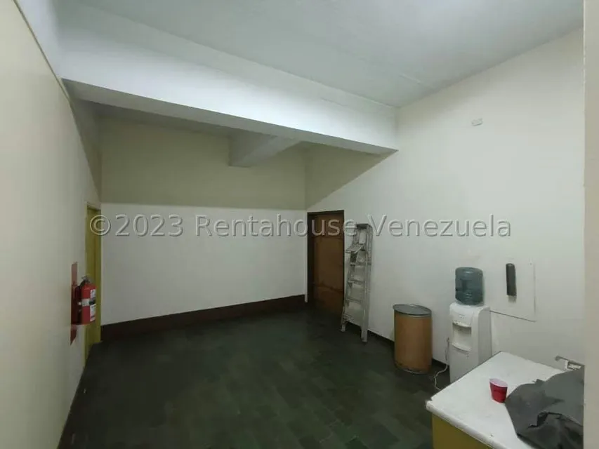 Edificio en Venta en La Urbina, Distrito Metropolitano - 48