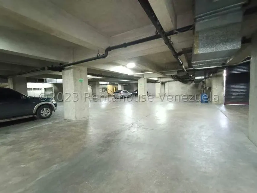 Edificio en Venta en La Urbina, Distrito Metropolitano - 6