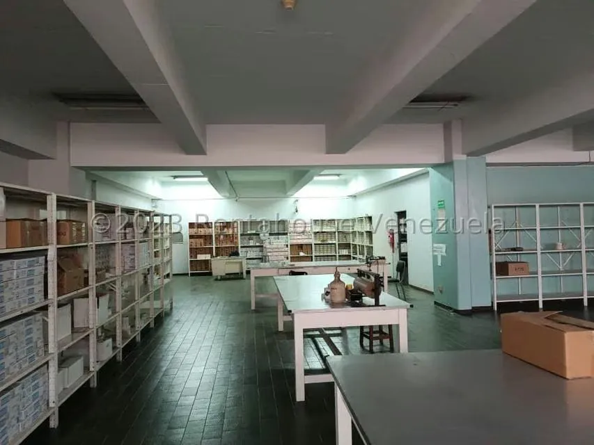 Edificio en Venta en La Urbina, Distrito Metropolitano - 60