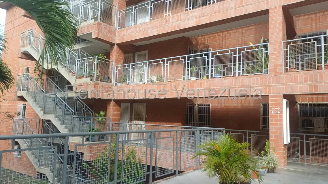 Apartamento (1 Nivel) en Venta en El Ingenio, Miranda - 2