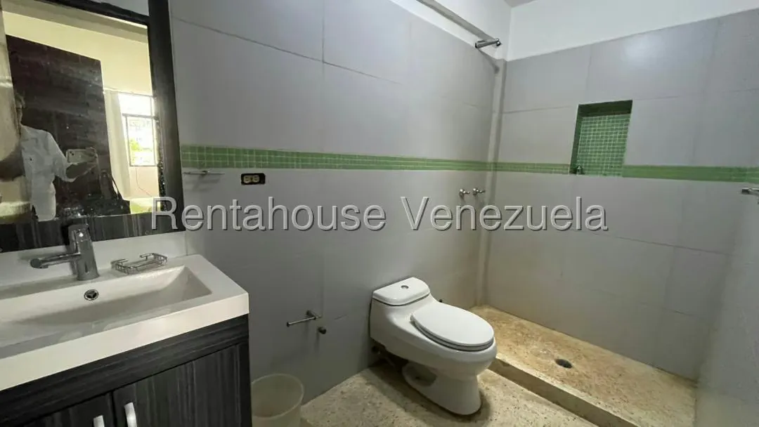 Casa (1 Nivel) en Venta en El Llanito, Distrito Metropolitano - 42